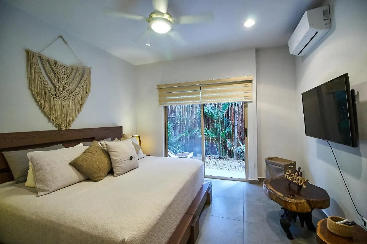 Casa Margarita- 5 Min To The Beach & Pool & Jacuzzi Apartment Tulum Mexico
